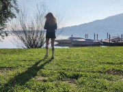 AMATEUR ITALIAN OUTDOOR SQUIRT - Professoressa beccata mentre squirta all'aperto (dialoghi italiani) 8/16