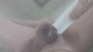 Caliente y humeante mi alrededor, mojadito y deseoso de más mi 🥵🥵 me prendo con solo un soplido...