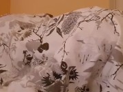 Who is she? Best milf ridding video. Brunette does it to the end into herself 1/16