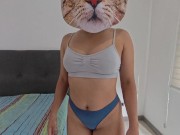 🐱💦 سکس چهار دست و پا با گربه ایرانی با لباس زیر و جوراب بلند - Screenshot 1 of 16 - HD