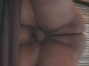 Pov primer plano en cuatro de perrito 7/16