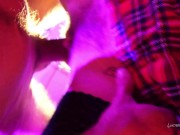 mon voisin débarque pendant que je me caresse et me prend sur le bureau 10/16