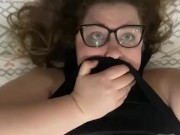 COLLEGE NERDY GIRL GLASSES FILMING HERSELF WHILE BBC STRANGER STRETCHING HER TIGHT ASSHOLE 7/16