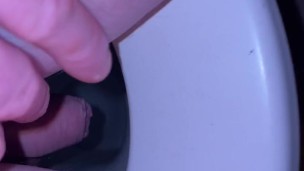 Male peeing small dick
