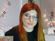 Subscribe now for free JOI and exclusive content! Plus, you’ll love my plump, kissable lips! 1/16