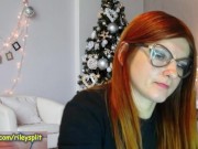 Subscribe now for free JOI and exclusive content! Plus, you’ll love my plump, kissable lips! 8/16