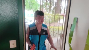 FULL VIDEO - My Amazon Driver was Begging Me to Fill Her Up, Left Her Pussy Dripping with my Cum