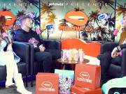 LAUREN PHILLIPS TEACHES AMOURANTH HOW TO DO TRIPLE PENETRATION 11/16