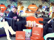 LAUREN PHILLIPS TEACHES AMOURANTH HOW TO DO TRIPLE PENETRATION 16/16