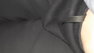 I seduced my neighbor and while her husband went out to the store, we mutually masturbated