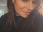 Do you like tattooed girls 3/16