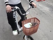 Puttana in bici si fa beccare dai vicini di casa 5/16
