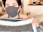 ‘Accidentally’ flashing my big boobs, ass and pubes while I tell you about my blanket 2/16