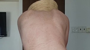 Straight cowboys cum shootout. The big dick won. Deadly creampie