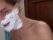 Faccio la barba insieme ad Enzo Dong 10/16