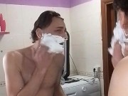 Faccio la barba insieme ad Enzo Dong 2/16