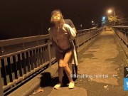 【野外露出】車がびゅんびゅん通るから夜でも恥ずかしい💦　でも野外で全裸は気持ちいい♪ 10/16