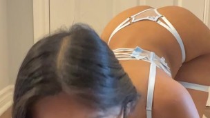 Sexy Asian Creams On Her Dildo!