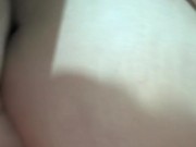 Me desnuda y me coge en las gradas de mi cuarto duro 3/16