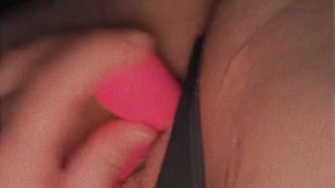 Listen to me moan playing w my wet pussy daddy