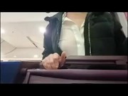 La segretaria non vede l'ora di infilarsi un dildo 1/16