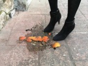 Today it's time to crush my slave so much, a fruit.. 13/16