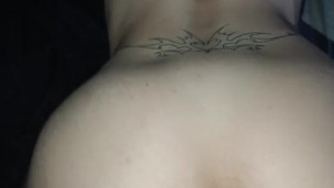 Sexo duro con mi compañero de la universidad y me llena de leche