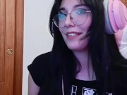 Emo/goth egirl erniedrigt dich cuckold 14/16