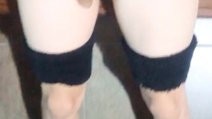 my sexy legs looking for a daddy