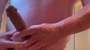 😈💓 Playing with my fake breasts/tits & dildo in the shower💓🔥😈