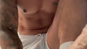 I know that you like to watch me take a shower 🚿 after workout OrtizJona / Jona Ortiz Trailer