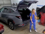 Roadside - Ashley Tee Gets Her Car And Her Pussy Worked On 3/16