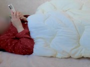 【個人撮影】ベッドでAVを見ながらオナニー♡気持ちよくて濡れすぎちゃった♡素人のリアルオナニー♡日本人女性♡ 3/16