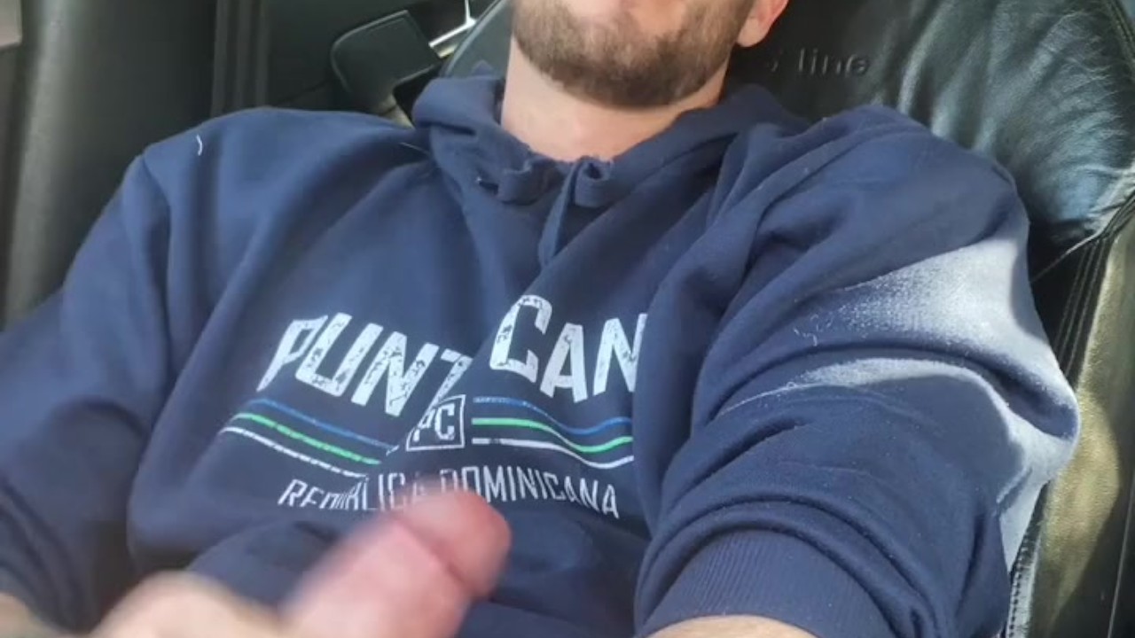 Pulling over to wank my fat cock in the car park - Free Sex Video - RedTube