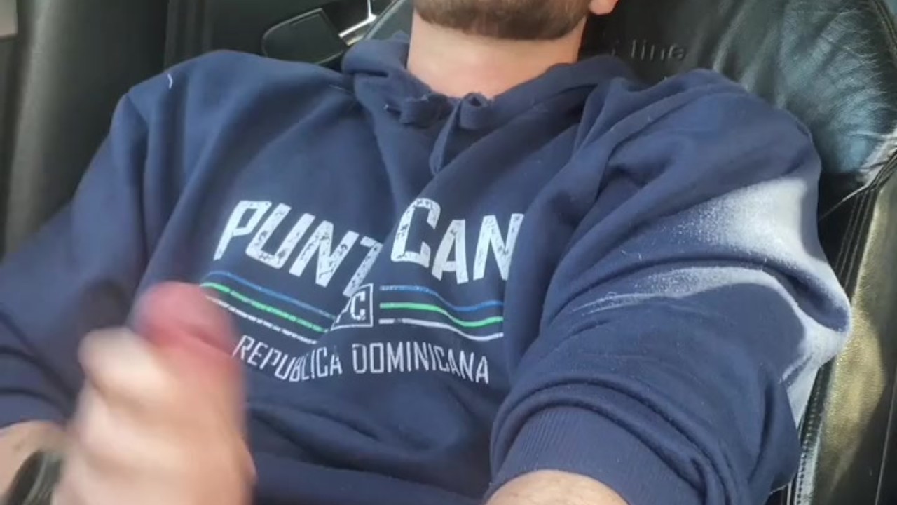 Pulling over to wank my fat cock in the car park - Free Sex Video - RedTube