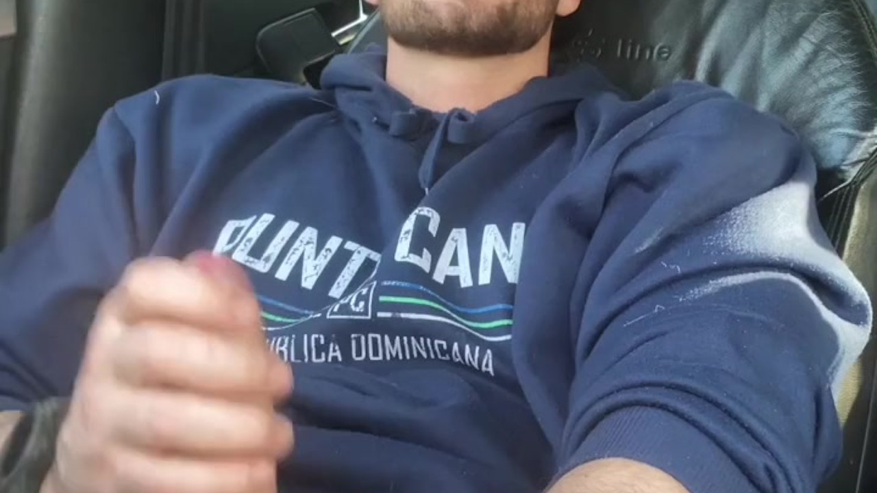 Pulling over to wank my fat cock in the car park - Free Sex Video - RedTube