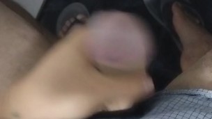 Macho peludo se masturba en clase virtual