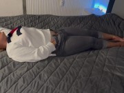 Multiple orgasmen Bett zittern zucken stöhnen blond Jeans geil nass versaut Vorspiel vor dem Sex 15/16