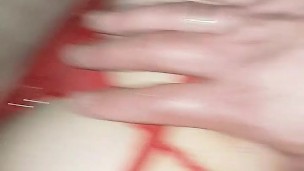 Mi esposa me espera en lenceria roja con su enorme culo!
