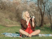 🌷 ASMR Spring! Licking & Mouth Sounds with Elsa (3Dio, 4K)