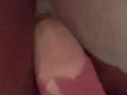 Hermosa universitaria jovencita 18 años se desnuda y se masturba - “vagina rosada 8/16