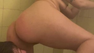 POV ¡Su marido no le daba lo que quiere! Y yo la recompenso con mucha polla y leche