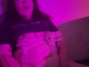 Solo milf masturbation with breast pump 9/16