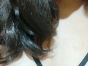 Gordita de piernas abierta Concha peluda y squirt en cantidades enormes 4/16