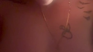 Watch me make myself cum up close juicy pussy