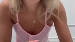 18 Year Old High School Senior Masterbates At Sleepover!