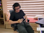 Madrastra Latina se folla a su Hijastro Nerd Boy, le quita la virginidad! Silvana Lee & Pipeboy1 2/16