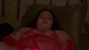 Milf squirts like crazy