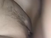 Cogiendo y gimiendo rico casero primero plano