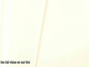 Idraulico Fisch viene chiamato per una perdita , la cliente Nemesi gli squirta in faccia 😛💦💦 1/16